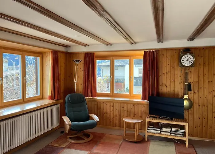 Grosses Haus Für Familienferien In Region Lenzerheide *