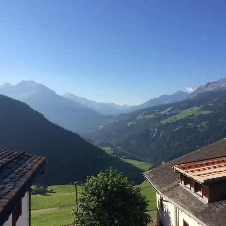 Appartement Grosses Haus Fuer Familienferien In Region Lenzerheide