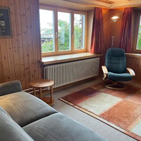 Grosses Haus Fuer Familienferien In Region Lenzerheide *